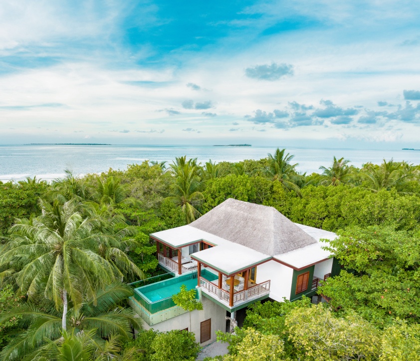 An overhead view of our 2 Bedroom Maldives Treetop Villas surrounded by the lush tropical greenery.
